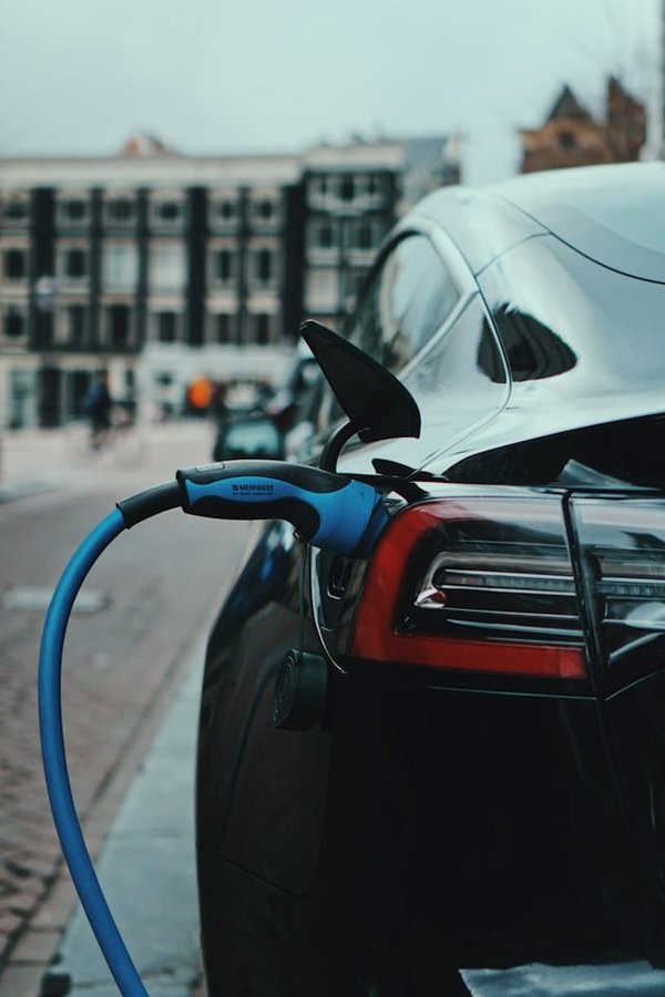 Comment les nouvelles technologies de gestion thermique prolongent-elles la durée de vie des batteries des véhicules électriques?